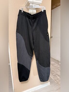 ALO Yoga Men’s   Joggers